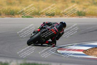 media/Apr-30-2023-CRA (Sun) [[020fcf5d43]]/Race 3-1000 Amateur Supersport/